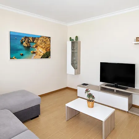 T2 Luxury Rocha Prime Apartment *