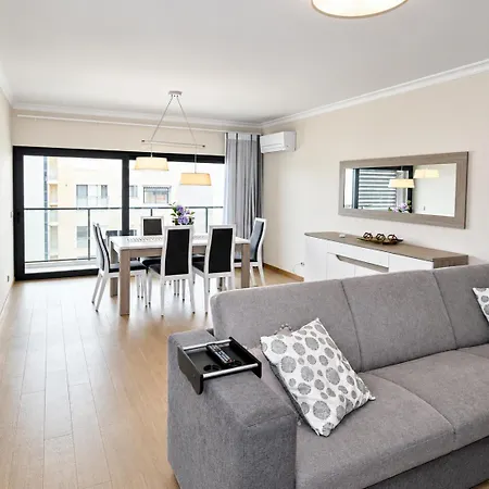 T2 Luxury Rocha Prime Apartment Portimao