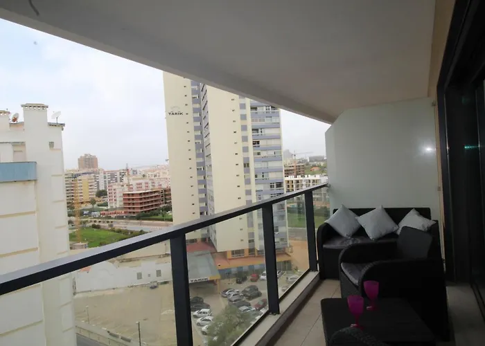 T2 Luxury Rocha Prime