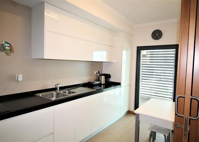 T2 Luxury Rocha Prime Apartment Portimao