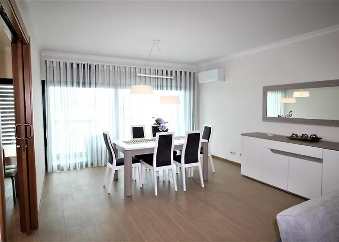 Apartament T2 Luxury Rocha Prime *